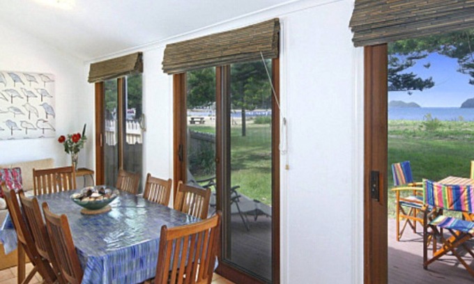 Patonga Maison | Absolute Beachfront Bliss