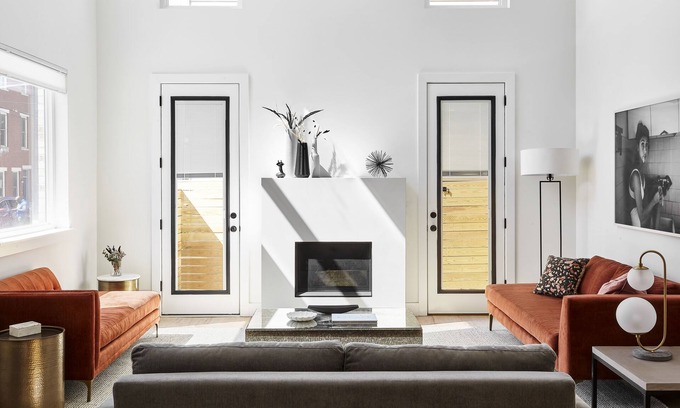 Point Breeze Maison | Luxe absolu! 16 personnes! RoofDeck / Gym / Wet Bar