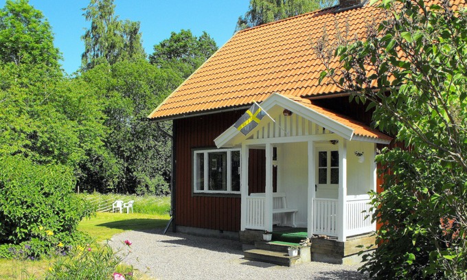 Tibro Maison | Absolue à usage unique! Idéal également pour les familles. Au milieu de la FORET. À seulement 1,5 km du SEE