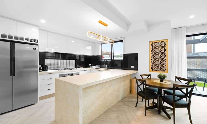 Burwood Maison | Absolutely Stunning Newly Built Burwood Townhouse