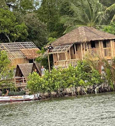Ternate Autre | Abucana Camp