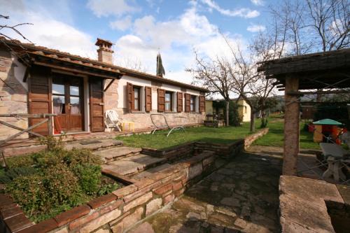 Donoratico Maison | Acacia casetta con giardino