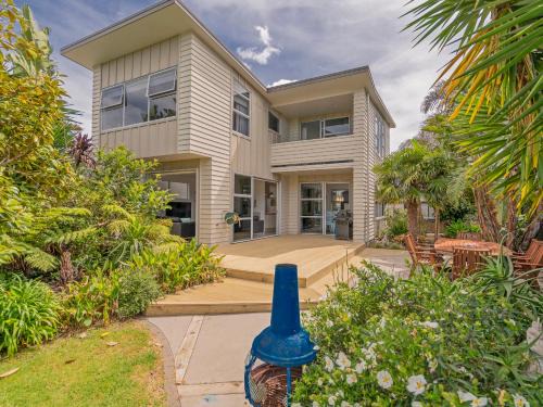 Whitianga Maison | Acacia Cote - Whitianga Holiday Home