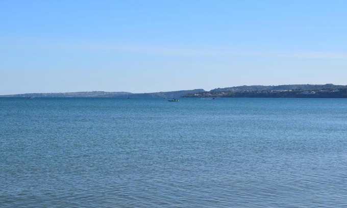 Agnone Bagni Appartement | Acacia House - Few meters from the beach