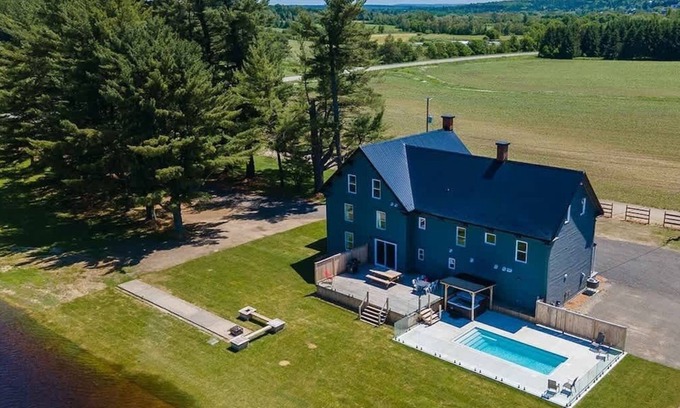 Cookshire-Eaton Chalet De Ski | Accès à la rivière - Spa - Piscine creusée
