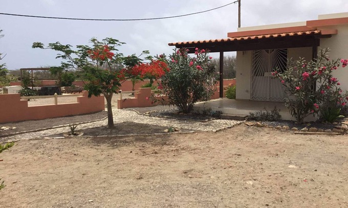 Maio Maison | Accommodation for 2 people, swimming pool, bikes in Morro île de Maio