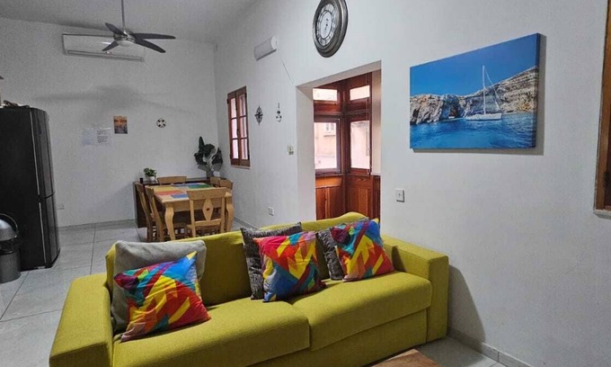 Madliena Villa | Accommodation of Sliema Valletta Ferry