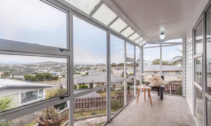 Johnsonville Maison | Accommodation with a nice view