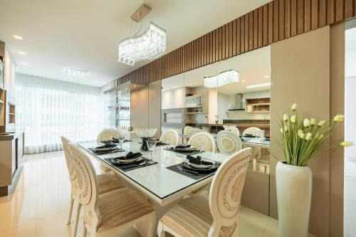 Castelo Branco Appartement | Achei Itapema Elegante ap 3 suítes 400m do mar