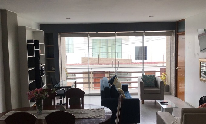 Chiclayo Appartement | Acogedor Departamento en 1 Piso con Cochera