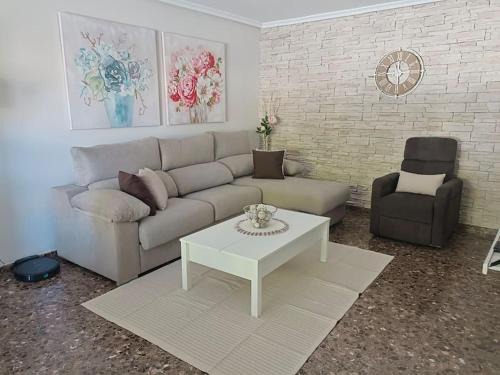 L'Olleria Maison | Acogedora y confortable casa familiar en L'Olleria