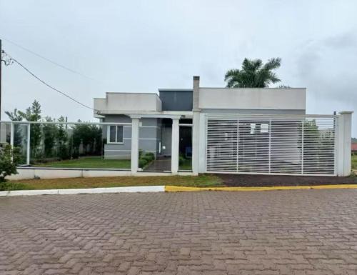 Tio Hugo Maison | Acomodações Inteiras