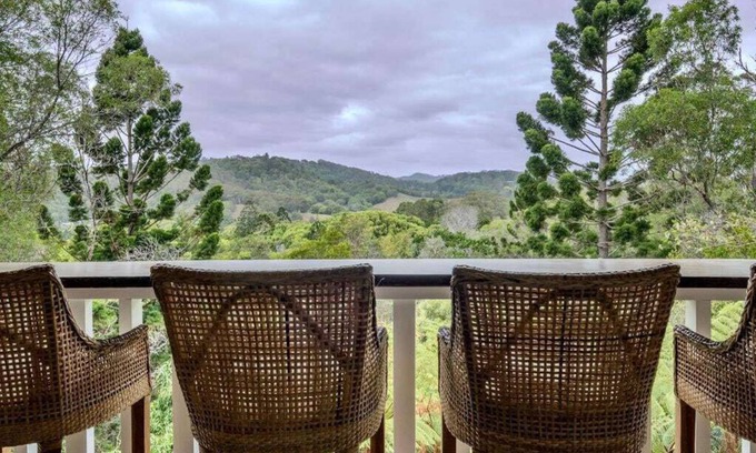 Currumbin Valley Maison | Acreage near Currumbin Beach