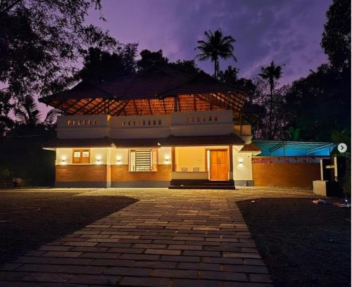 Muvattupuzha Maison | Acrewood Farmhouse