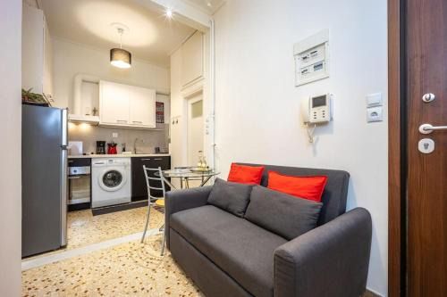 Filopappou Appartement | Acropolis 5 Hills 1st FLR Aprt by Lodgespot
