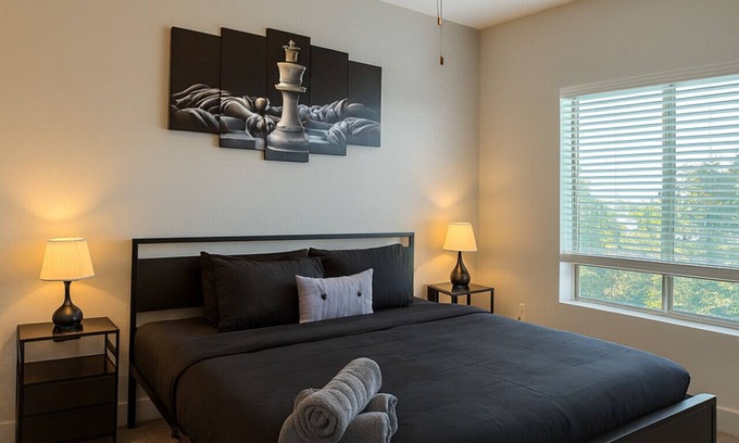 Glen Iris Appartement | 🎓Across from UAB | Spacious 2BR Retreat 2nd