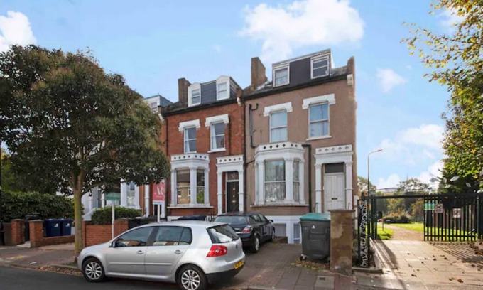 South Acton Appartement | Acton Town Chiswick 1 bed Garden suite