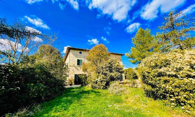 San Brizio Appartement | Adam House - Sleeps 8 - Totally exclusive for you and with exclusive pool