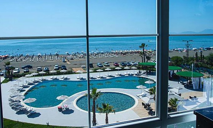 Qerek Hôtel | Adamas Resort & Hotel