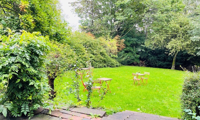 Aalborg Appartement | aday - Aalborg mansion - Big apartment with garden