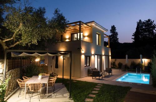 Neromilos Villa | Adelda Villa