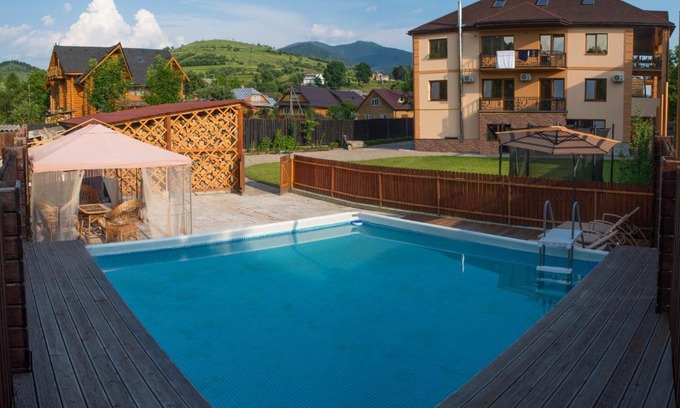 Mizhhirya Appartement | Adele