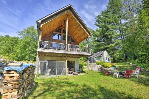 Glenfield Maison | Adirondack Cabin on Peaceful Lake Near Glenfield!