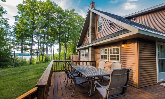 Cold Brook Cabine | Adirondack Lodging, Deck w/ Lake Views & Access to Lake, Paddle Boards, Fire Pit