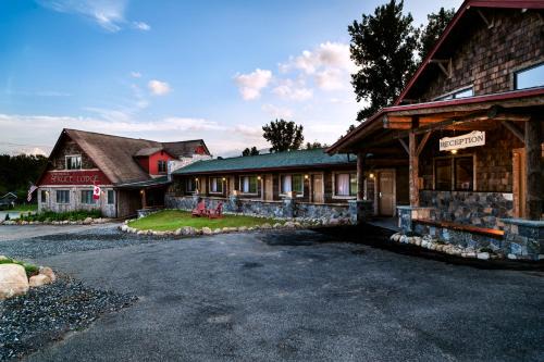 Wilmington Cabine | Adirondack Spruce Lodge