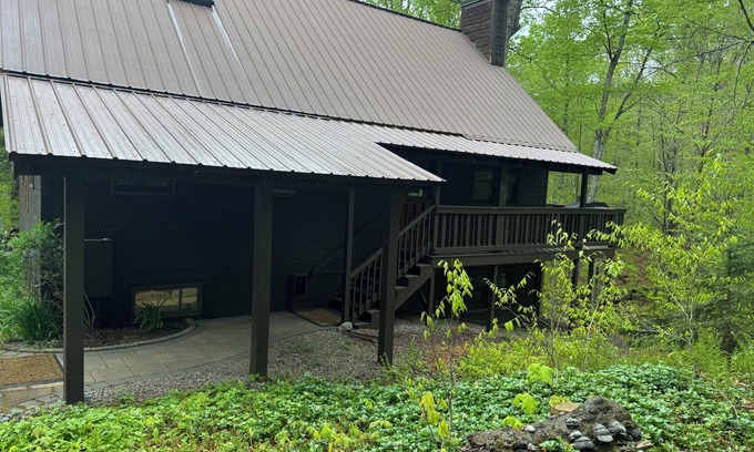 Inlet Cabine | ADK Chalet, Secluded Peaceful Getaway in the Woods