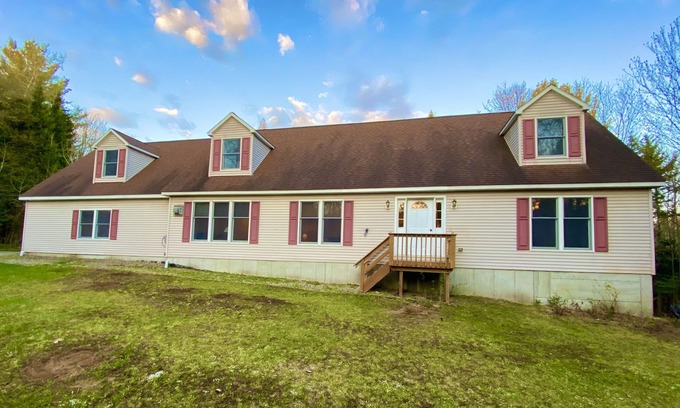 Lake Pleasant Maison | ADK South Shore Retreat with lake access