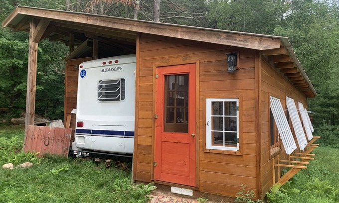 Westport Maison | ADK Treehuggers' Paradise
