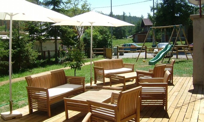 Guillaumes Hôtel | Adonis Hotel Le Chastellan