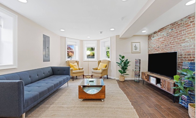Southeast Appartement | Adorable Infant Friendly 1Br Retreat