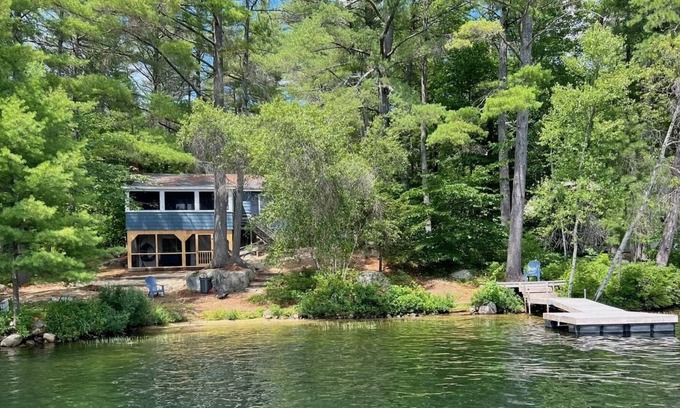 Denmark Cottage | Adorable Maine cottage with sandy entry waterfront into Moose Pond