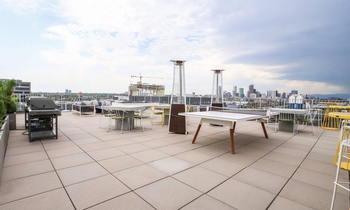 River North Art District Appartement | Adorable Studio in Rino