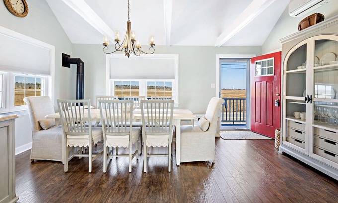 Leeds Point Maison | Adventure Cottage - Near LBI - Million Dollar Views