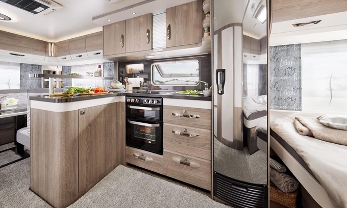 Neuenburg am Rhein Location De VR | Adventure world for young and old in a caravan (20m2) on a pitch with PP (150m2).