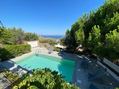 Ioulida Maison | AEGEAN WINGS MAISONETTE