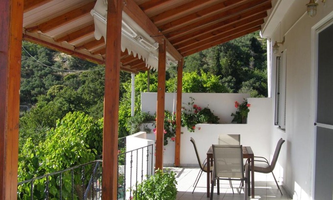 Aerinos Maison | Aerinos House
