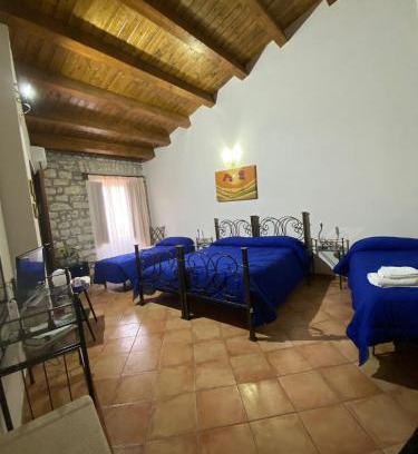 Palazzo Adriano Maison | Affittacamere La Cartiera