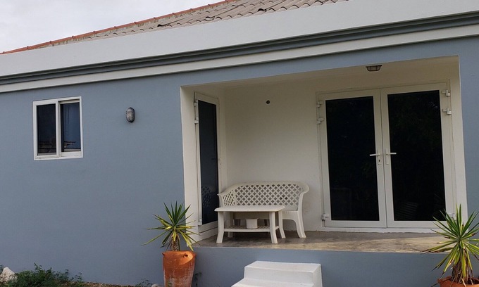 Santa Rosa Maison | Affordable Serene Getaway: Tranquil 2-Bedroom 10 Minutes from the Beach