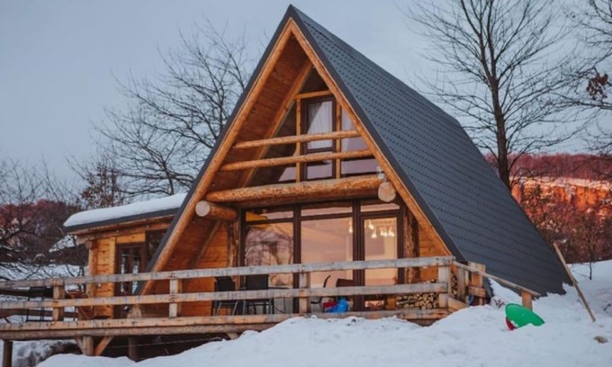 Surdesti Chalet De Ski | Aframehouse