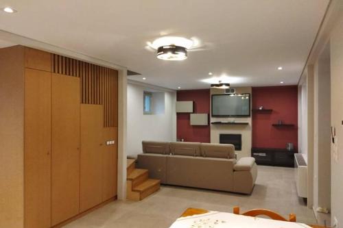 Leonidio Appartement | Afroditis's & Makis's apartment 2
