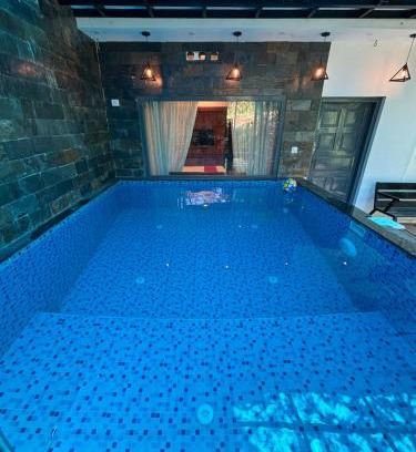 Sulthan Bathery Maison | Agasthya Private Pool & Park villa