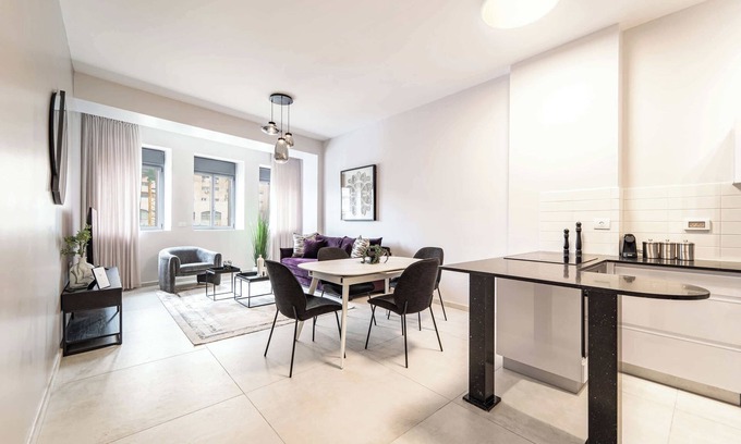 Jerusalem City Centre Copropriété | Agrippas St 8 - Isrentals