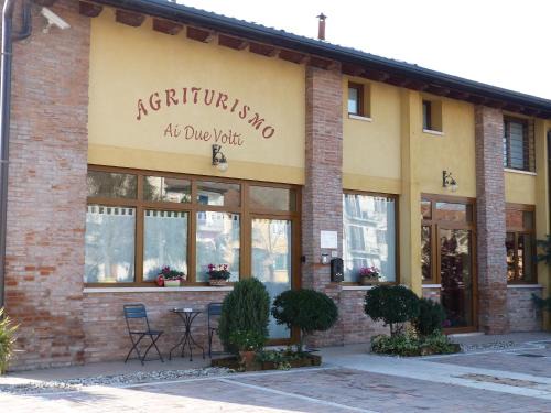 Dossobuono Maison | Agriturismo Ai Due Volti