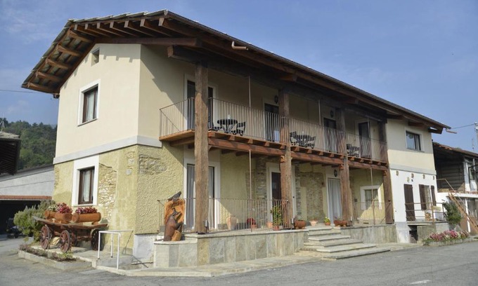 Bagnolo Piemonte Lit Et Petit-Déjeuner | Agriturismo Ai Prüsot