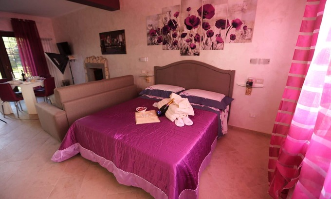 Formello Autre | Agriturismo Angolo di Paradiso. MINERVA