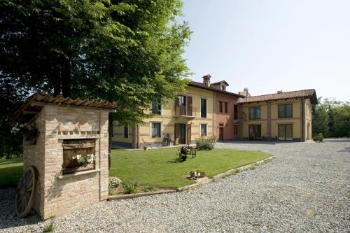 Bra Maison | Agriturismo Cascina Monchiero